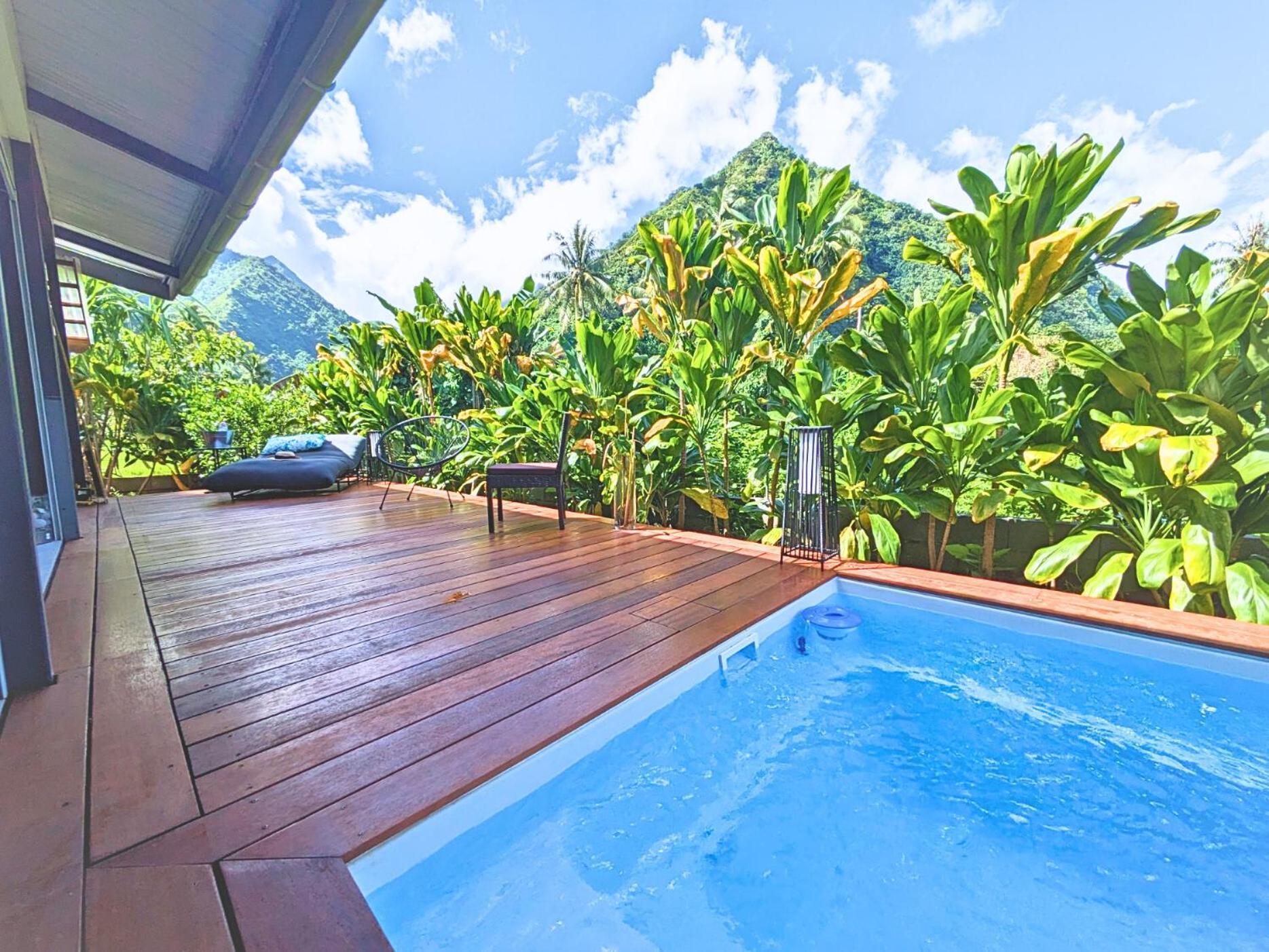 Natura Om Teahupoo Surf Lodge Toanoano Kültér fotó